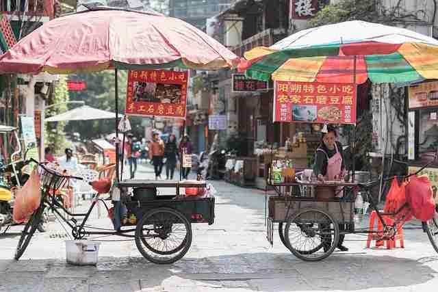 内幕聚焦!鉴黄师官网入口生态版图(高能慎入),鉴黄师有什么危害